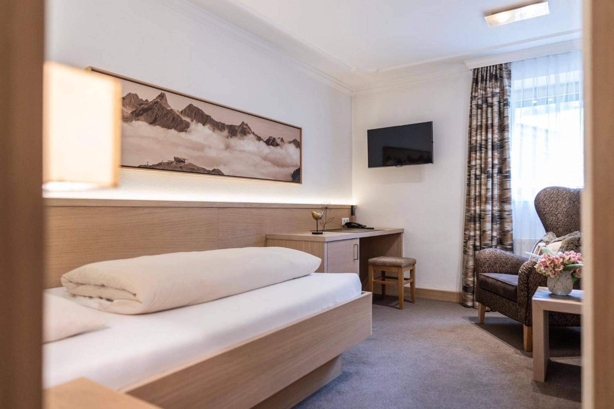 Alpenhotel Ischglerhof Экстерьер фото