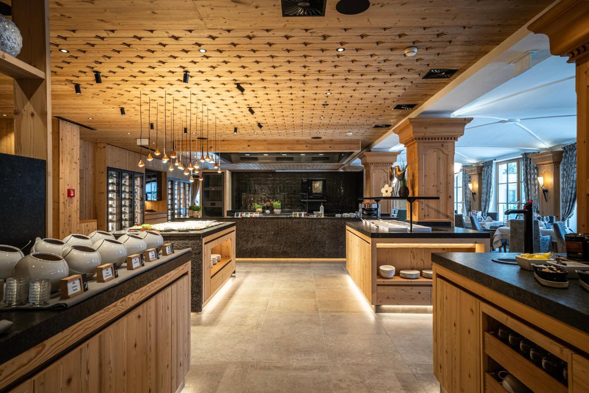 Alpenhotel Ischglerhof Экстерьер фото