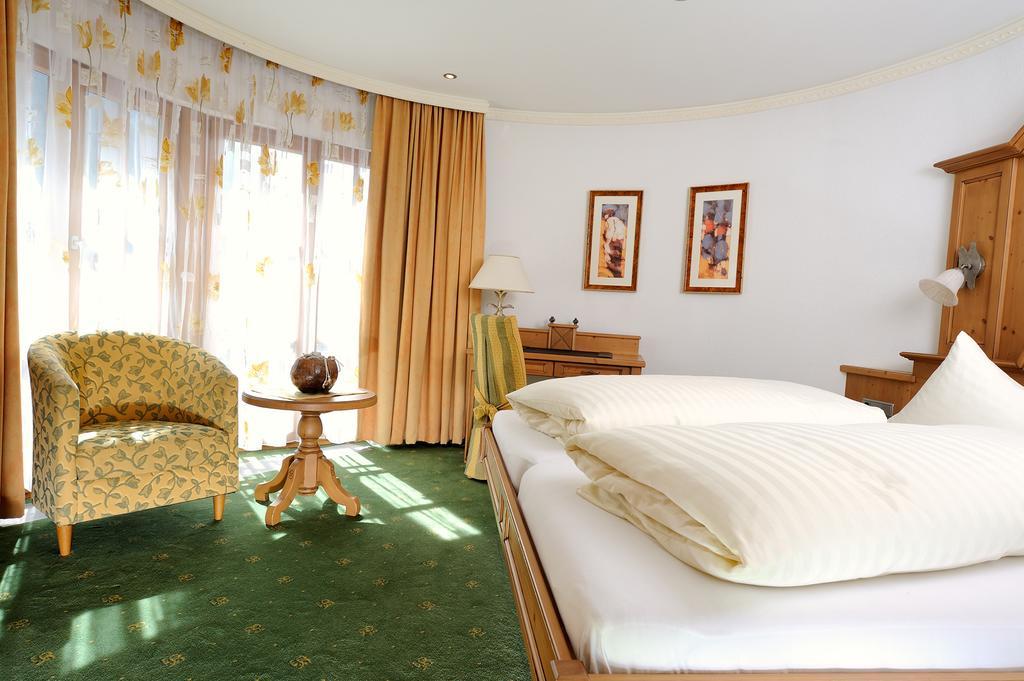 Alpenhotel Ischglerhof Номер фото